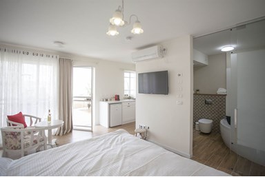 נוף מדבר - סוויטת אגם