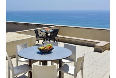 Seaview israel  - סי וויו ישראל חיפה - טרסה ונוף לים