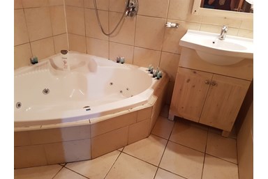 עינבלים ברכס רמים - בקתות זוגיות