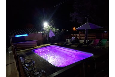 עינבלים ברכס רמים - הבריכה