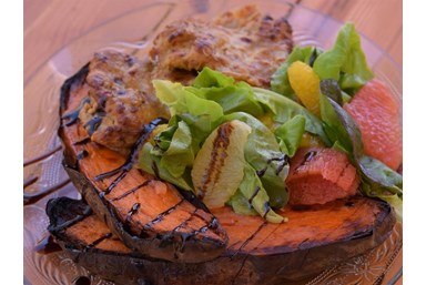 קולוניה אילת - המסעדה