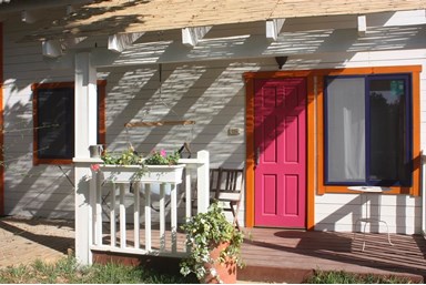 בקתות תמוז - הבקתות