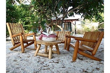 צימר גן עדן בגלבוע - החצר והבריכה