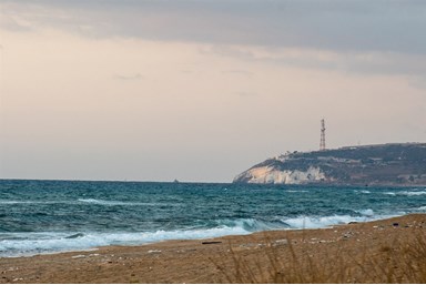 מקום ליד הים