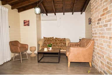 בקתות השמש - הבקתות