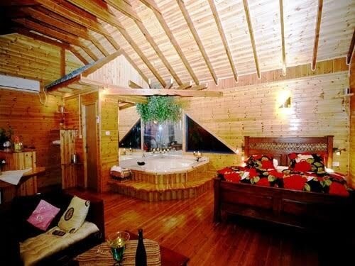 אל הנוף בקתת הנסיכה (1).jpg