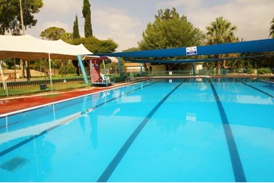 ארץ צאלים - הבריכה