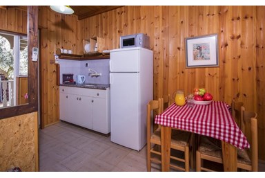 בקתות לבנדר בהרים