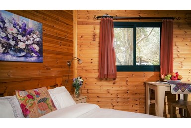 בקתות לבנדר בהרים