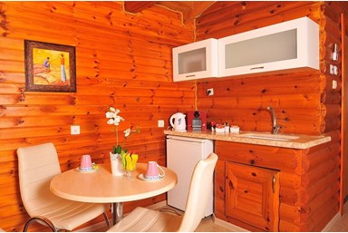 רז בכפר - בקתה 2