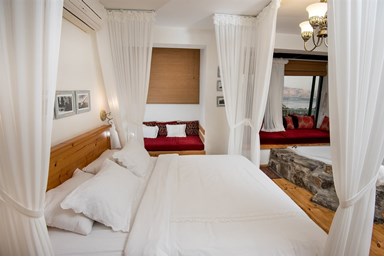 צימר לכנרת - סוויטת ברוש