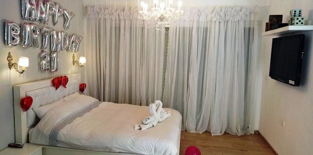 סוויטת אדל P80914-150049.jpg