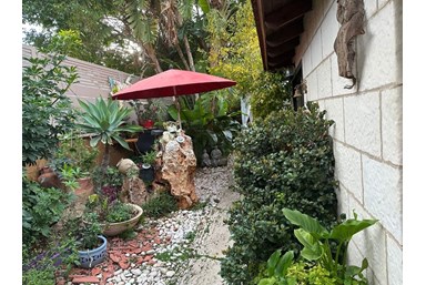 סוויטה על הים לזוגות בלבד בשבי ציון