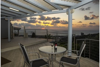 וולנברג קומפלקס - אשכול האוזינג - מתחם החוץ