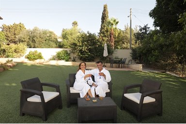 רומנטיכאן מול הכרם - חבילות ספא