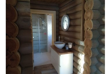 דליה ברמה - הבקתה