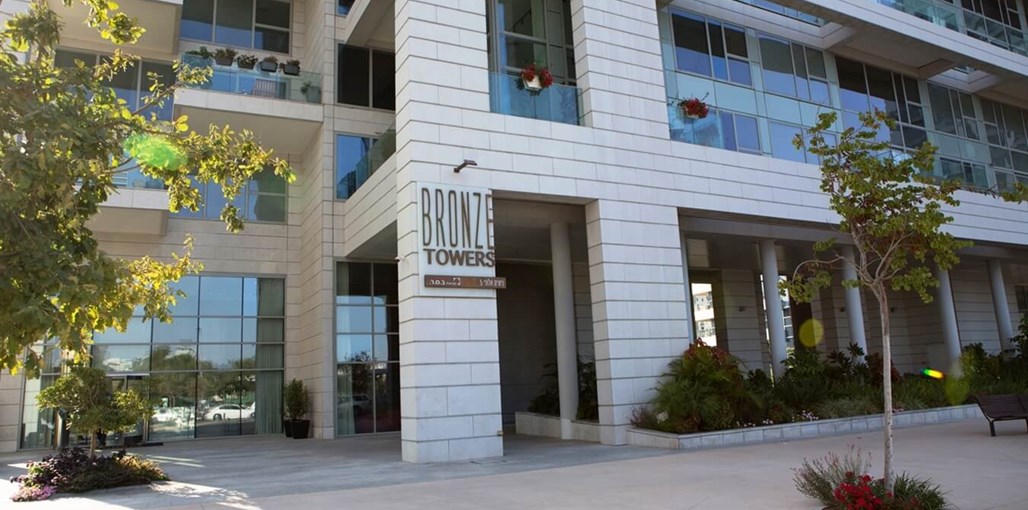 יוקרה בצמרת חדשות (41).jpg