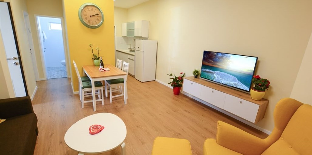 רוטשילד סוויטות יוקרה חיפה 1 (5).jpg