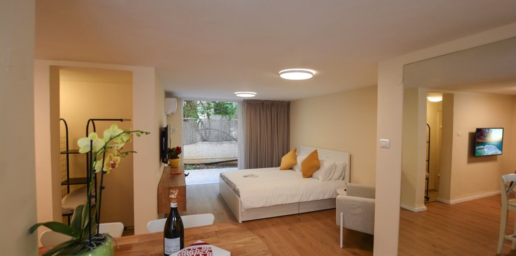 רוטשילד סוויטות יוקרה חיפה 1 (16).jpg