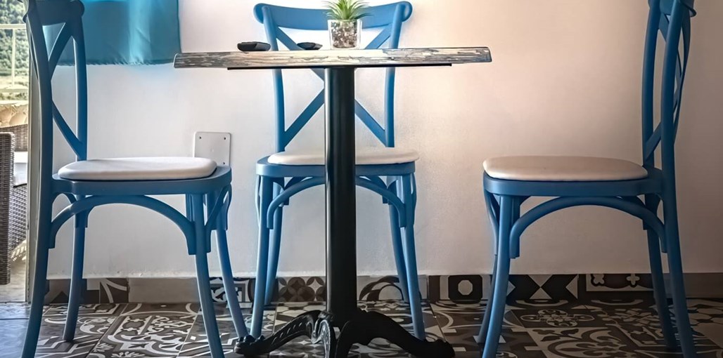 צימר לרגלי החרמון Old school סוויטה 2  (4).jpg