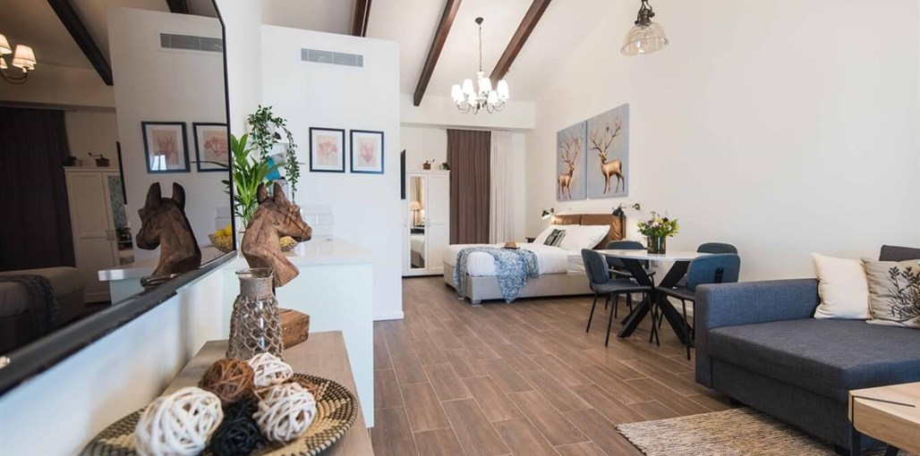 אוליב בגלבוע קלאסיק קומת בריכה (3).jpg