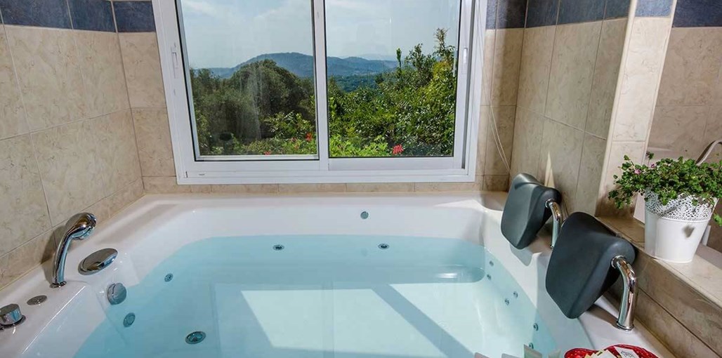 קמפינג משק חפר באבירים בקתת בוקרים (7).jpg