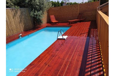 סונטה לאור ירח - Moonlight Sonata - החצר והבריכה הפרטית