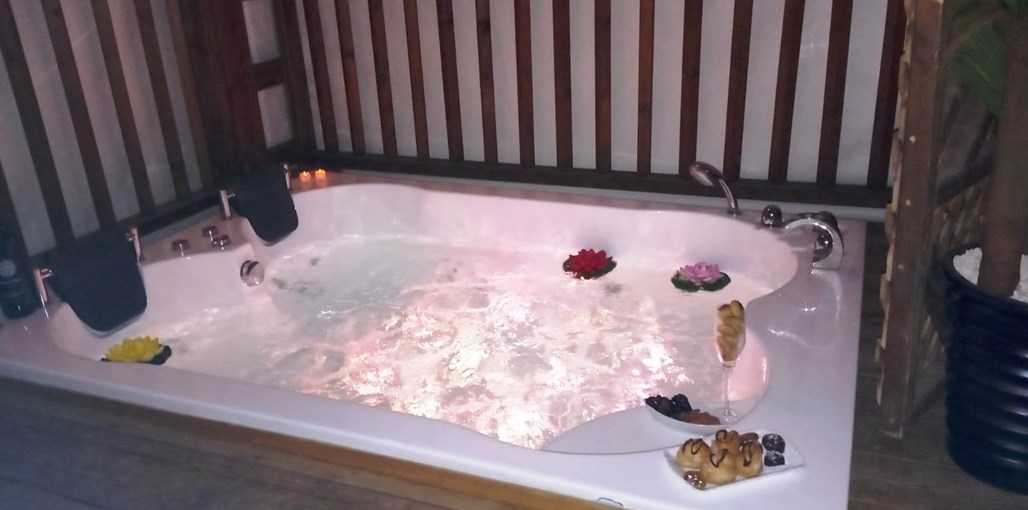 סונטה לאור ירח - Moonlight Sonata IMG-20190220-WA0016.jpg