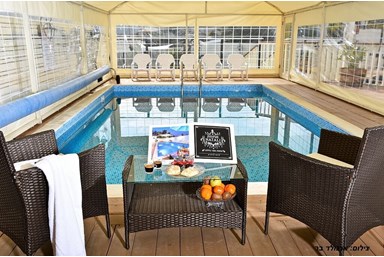 סוויטת נטלי - בריכה פרטית לסוויטה