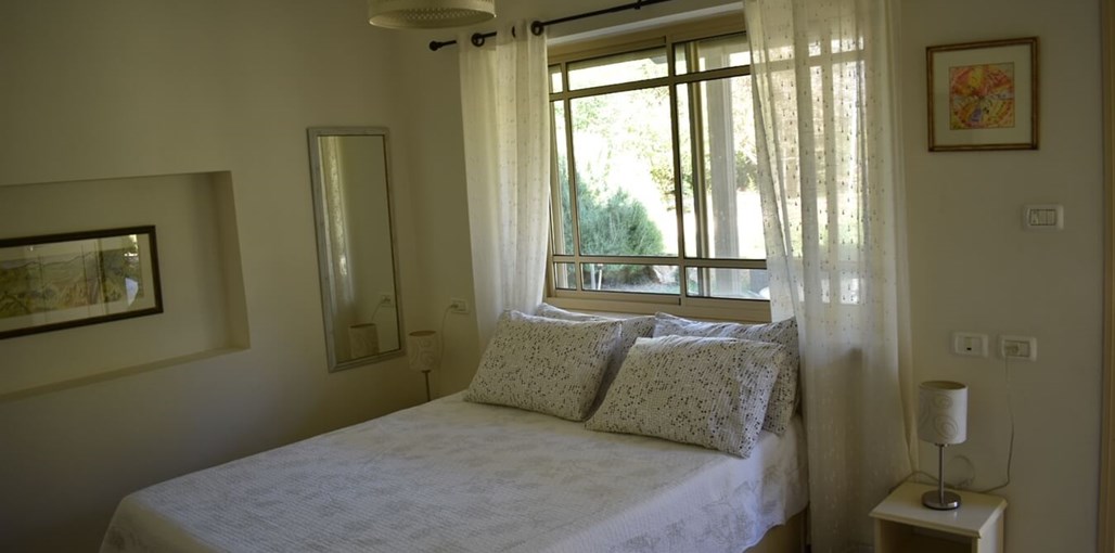 רוטשילד מארח בגליל יחידה זוגית (1).jpg