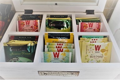 בלב אודם - הבקתות