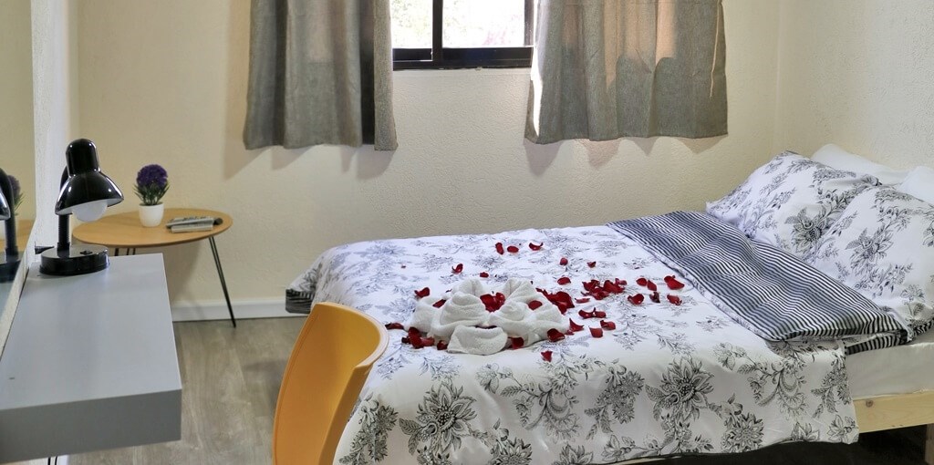 מוטל נוה מדבר dbl2.jpg