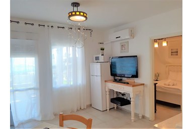 אצל דניאל במושבה כנרת - סוויטה ארבל