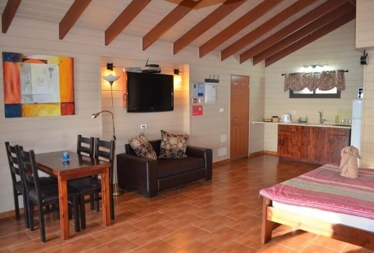 בסוף הדרך הבקתה הדרומית (4).jpeg