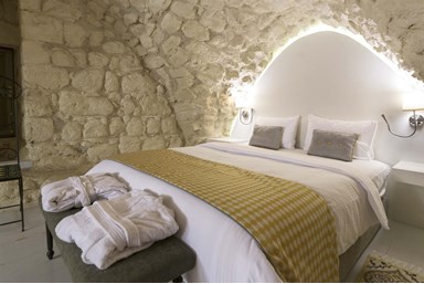 עכותיקה - דלקס דו מפלסי