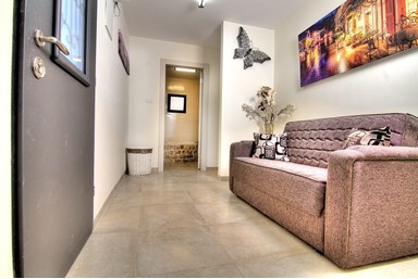 שלווה בצפת העתיקה - רות