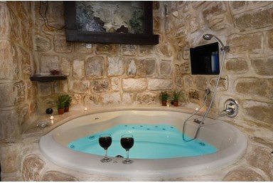 שלווה בצפת העתיקה - קאזיס