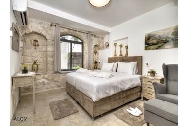 שלווה בצפת העתיקה - אצולת הכיכר A