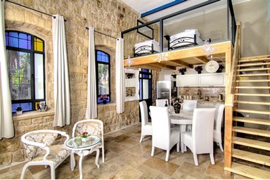 שלווה בצפת העתיקה - וילת המעיין