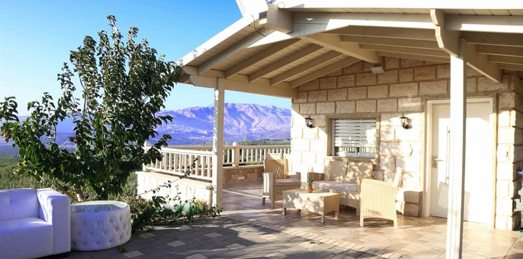 שקיעת הדובדבן מתחם החוץ (3).jpeg