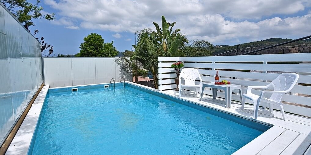 טוהר המלכות טוהר המלכות - חצר ובריכה (11).jpg