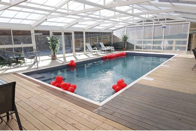 מירווה נופש בחרמון - הבריכה והמתחם