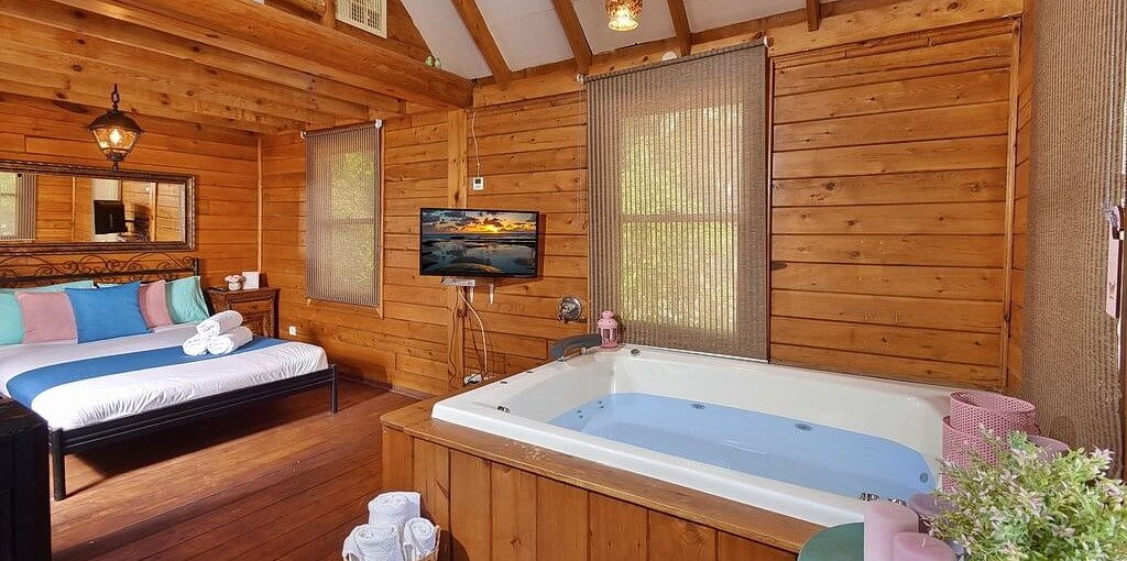 גולנה בקתה משפחתית (3).jpg