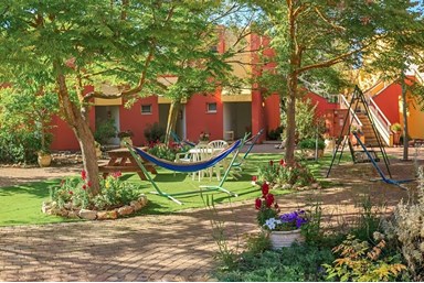 שלווה על ההר - חדרים משפחתיים