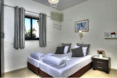 נופש בעתיקה