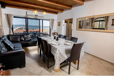 נופש בעתיקה