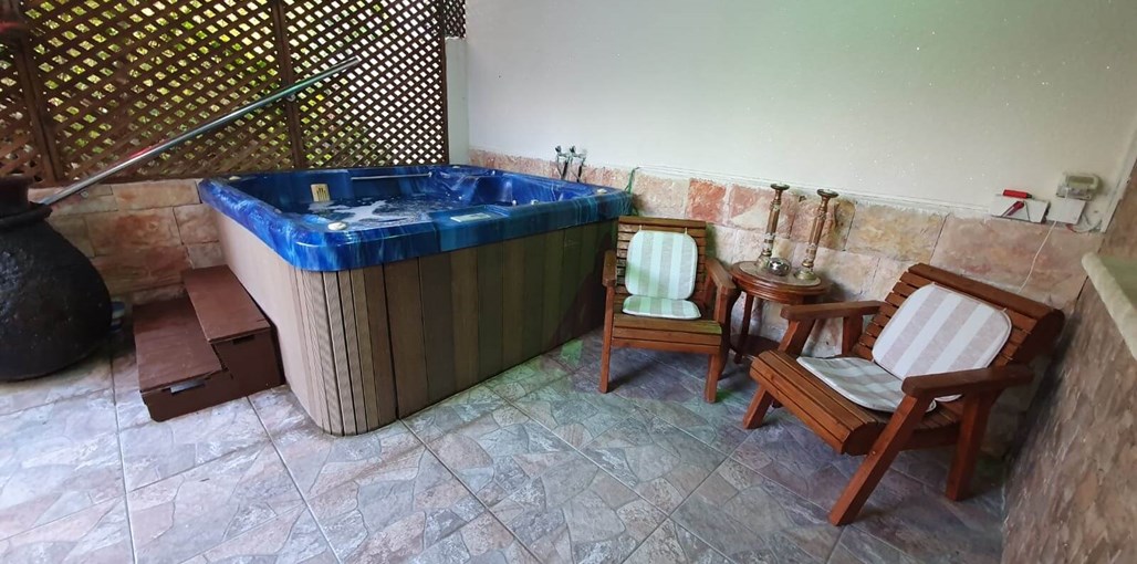 נופש בגלעד צימר הדר חדש (8).jpg