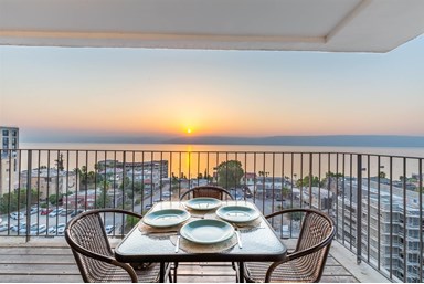 לייקוויו אואזיס - Lakeview Oasis