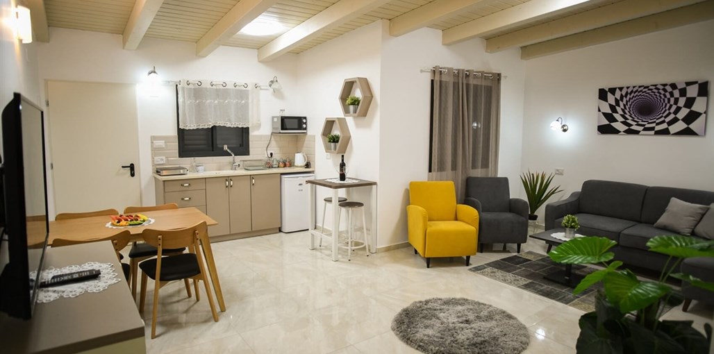 נופש קסום היחידה המשפחתית (10).jpg