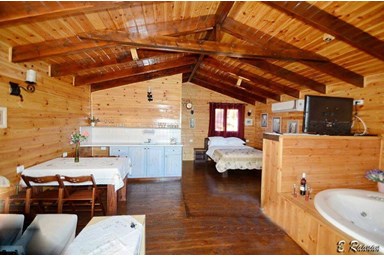 הבקתות האקולוגיות - איילה